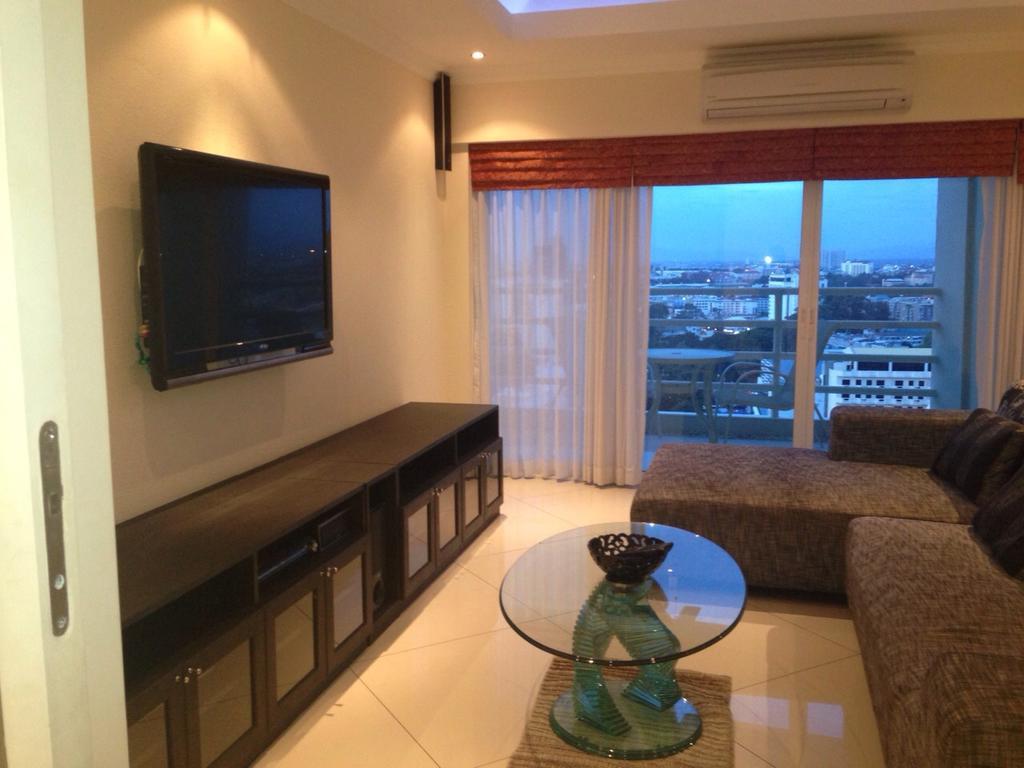 View Talay 6 Pattaya Beach By Cando Екстериор снимка